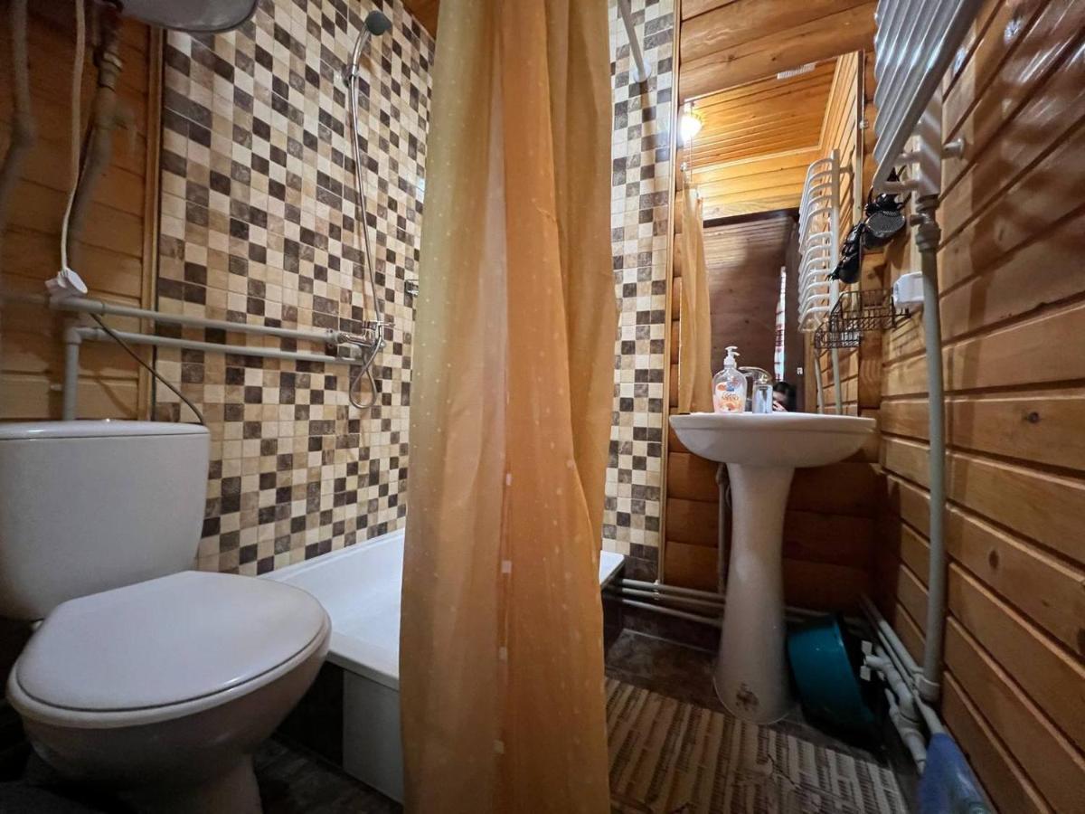 Pid Yasenem Hotell Verkhovijna Eksteriør bilde